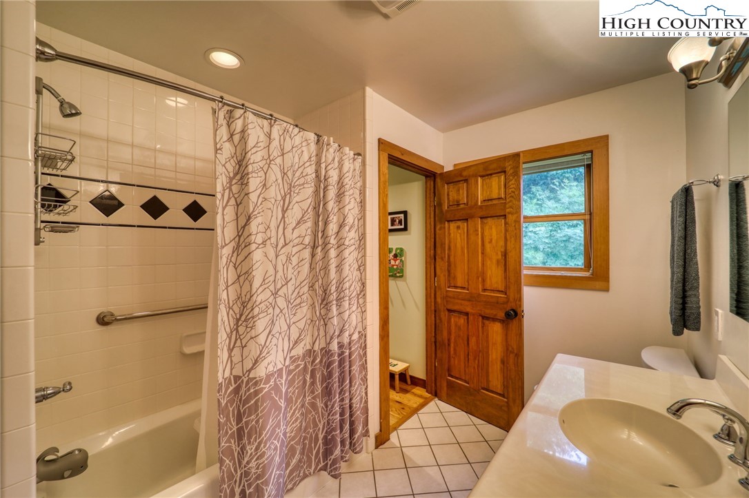 164 Lola Perry Road Zionville, NC 28698 - Photo 30 of 49 Gallery Image 30