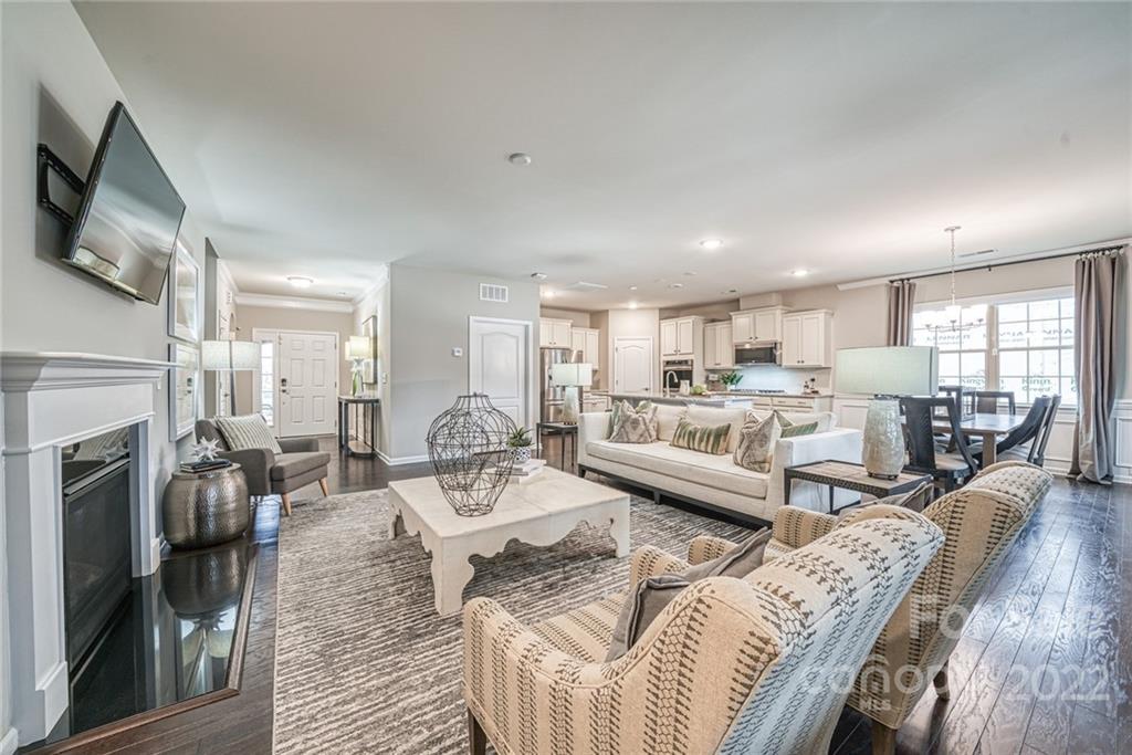 3204 Windhaven Lane, Unit 110 Tega Cay, SC 29708 - Photo 4 of 9 Gallery Image 4