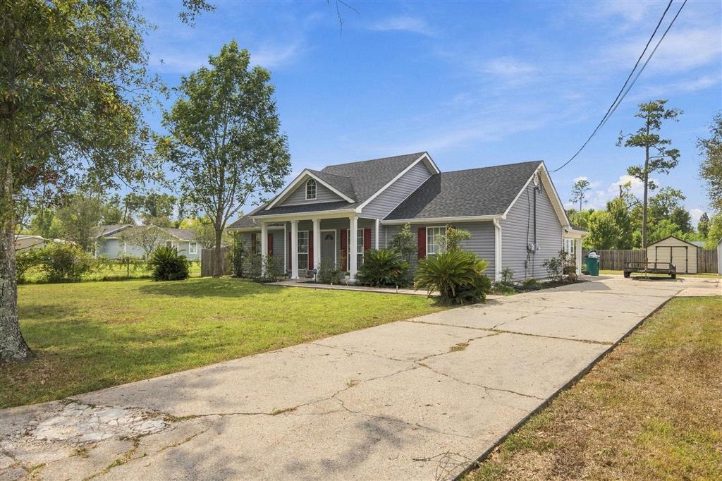 849 Smith Road Lake Charles, LA 70611 - Photo 2 of 25 Gallery Image 2