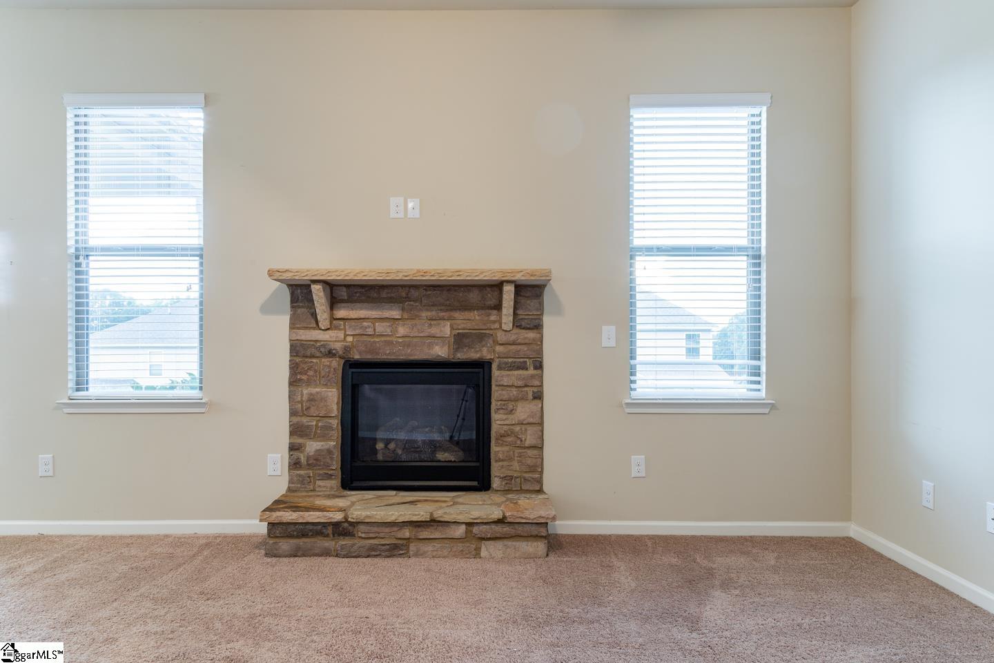 409 Simsbury Way Greer, SC 29650 - Photo 11 of 32 Gallery Image 11