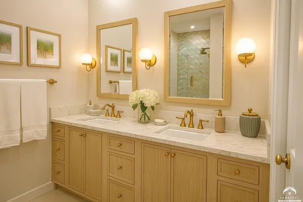 $639,000 | 705 Rhode Island Street, Unit M, Lawrence, KS 66044