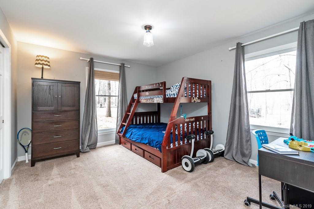 2800 High Ridge Road Charlotte, NC 28270 - Photo 26 of 34 a bedroom with a bed and a window