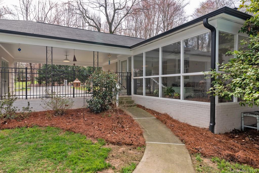 2800 High Ridge Road Charlotte, NC 28270 - Photo 31 of 34 a house view with a garden space