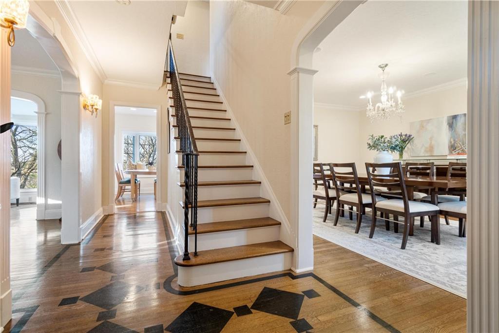 756 Osage Road Pittsburgh, PA 15243 - Photo 5 of 29 a view of a dining room with furniture and a rug