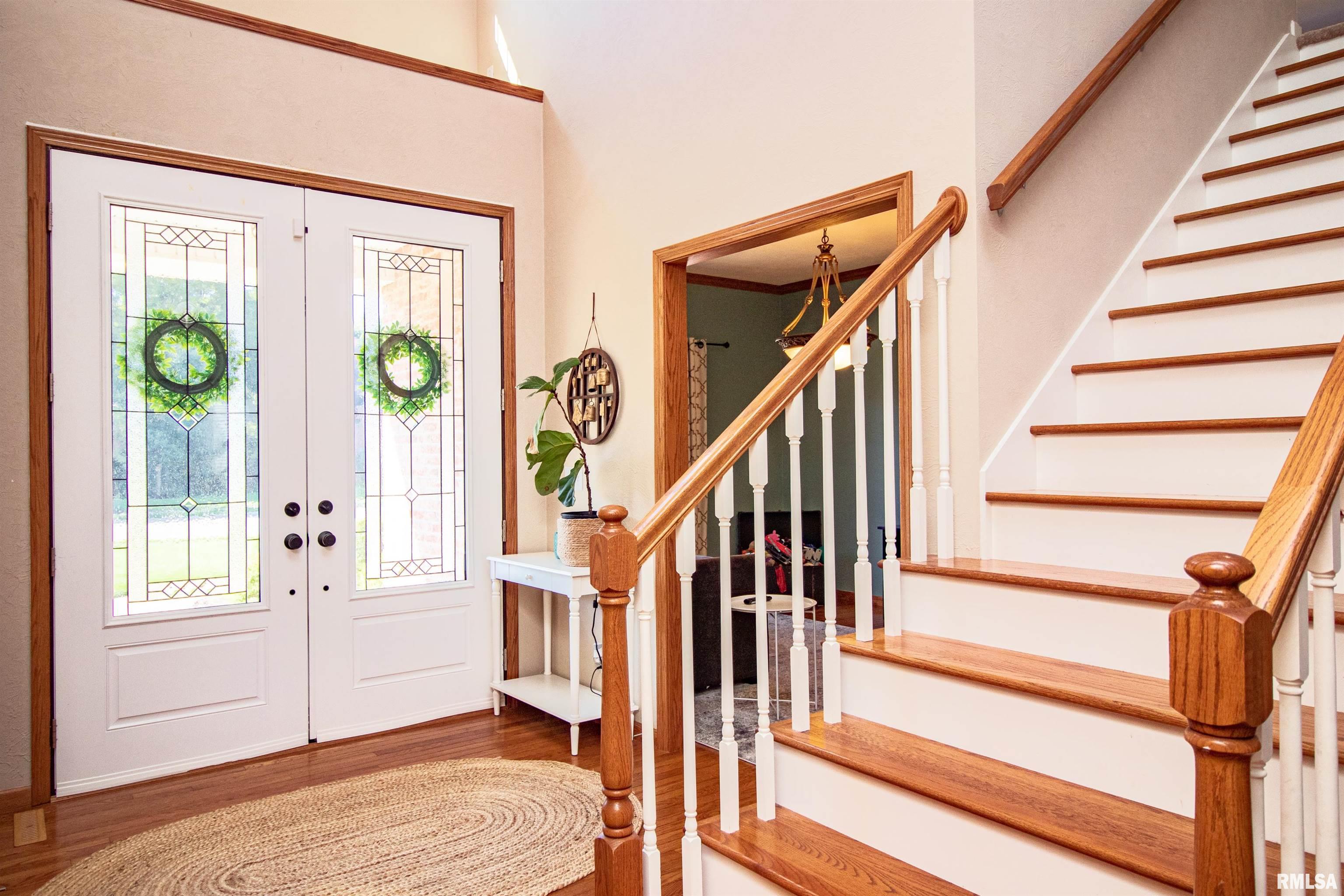 1241 Autumn Ridge Court Morton, IL 61550 - Photo 4 of 75 Gallery Image 4