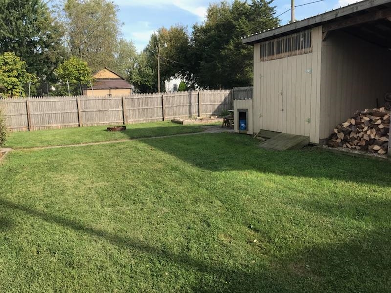 425 Elm Street Decatur, IN 46733 - Photo 5 of 18