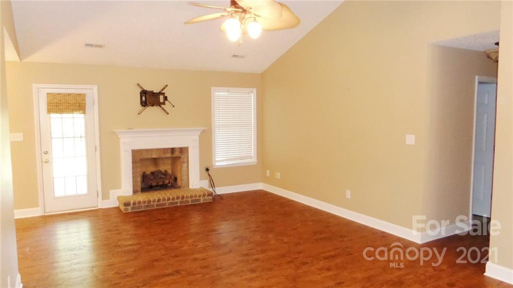 12645 Bethel School Road Midland, NC 28107 - Photo 5 of 17 Gallery Image 5
