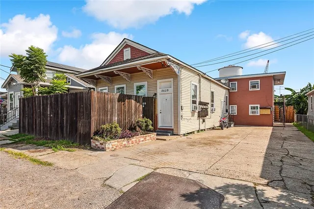 $464,000 | 8609 Cohn Street, New Orleans, LA 70118