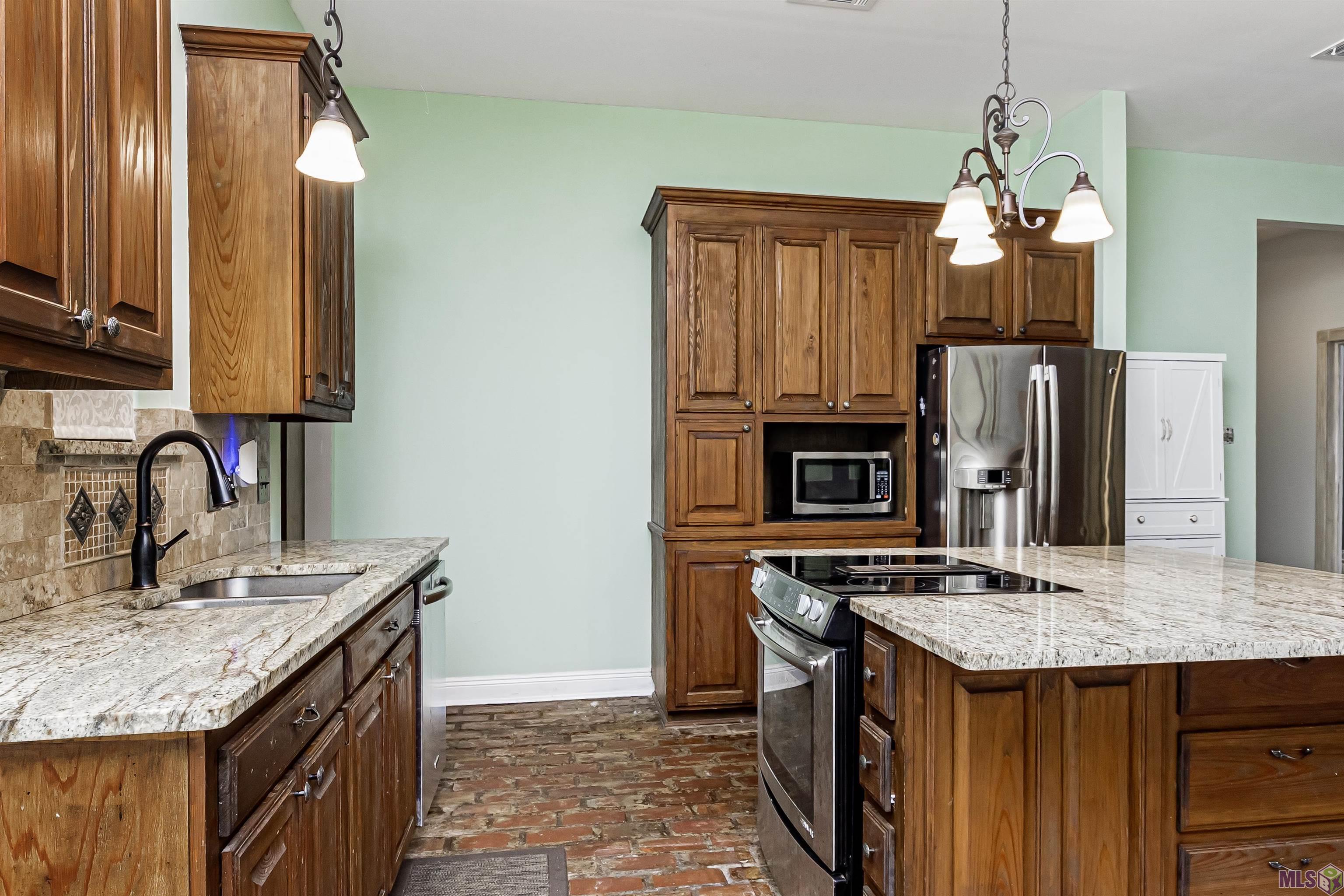 25247 Shane Court Jackson, LA 70748 - Photo 6 of 33