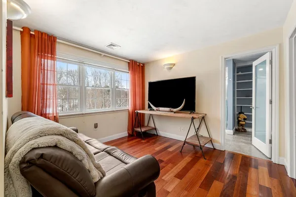 $1,550,000 | 13 Steed Avenue, West Newbury, MA 01985