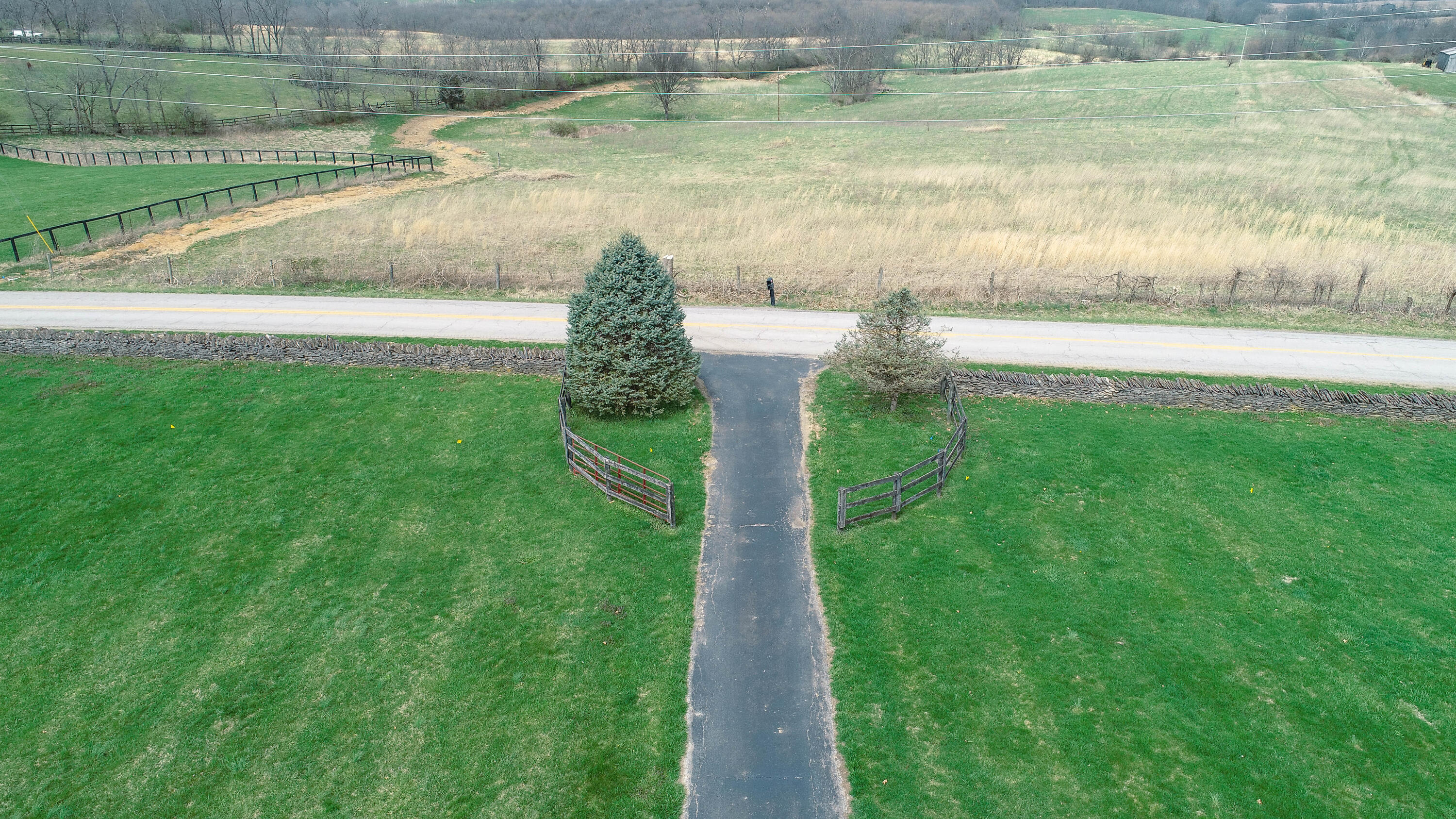 3261 Millersburg Ruddles Mill Road Paris, KY 40361 - Photo 6 of 50 DJI_0004