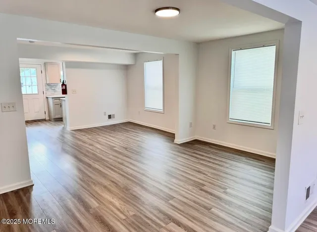 $4,400 | 83 Bayside Parkway, Middletown, NJ 07748