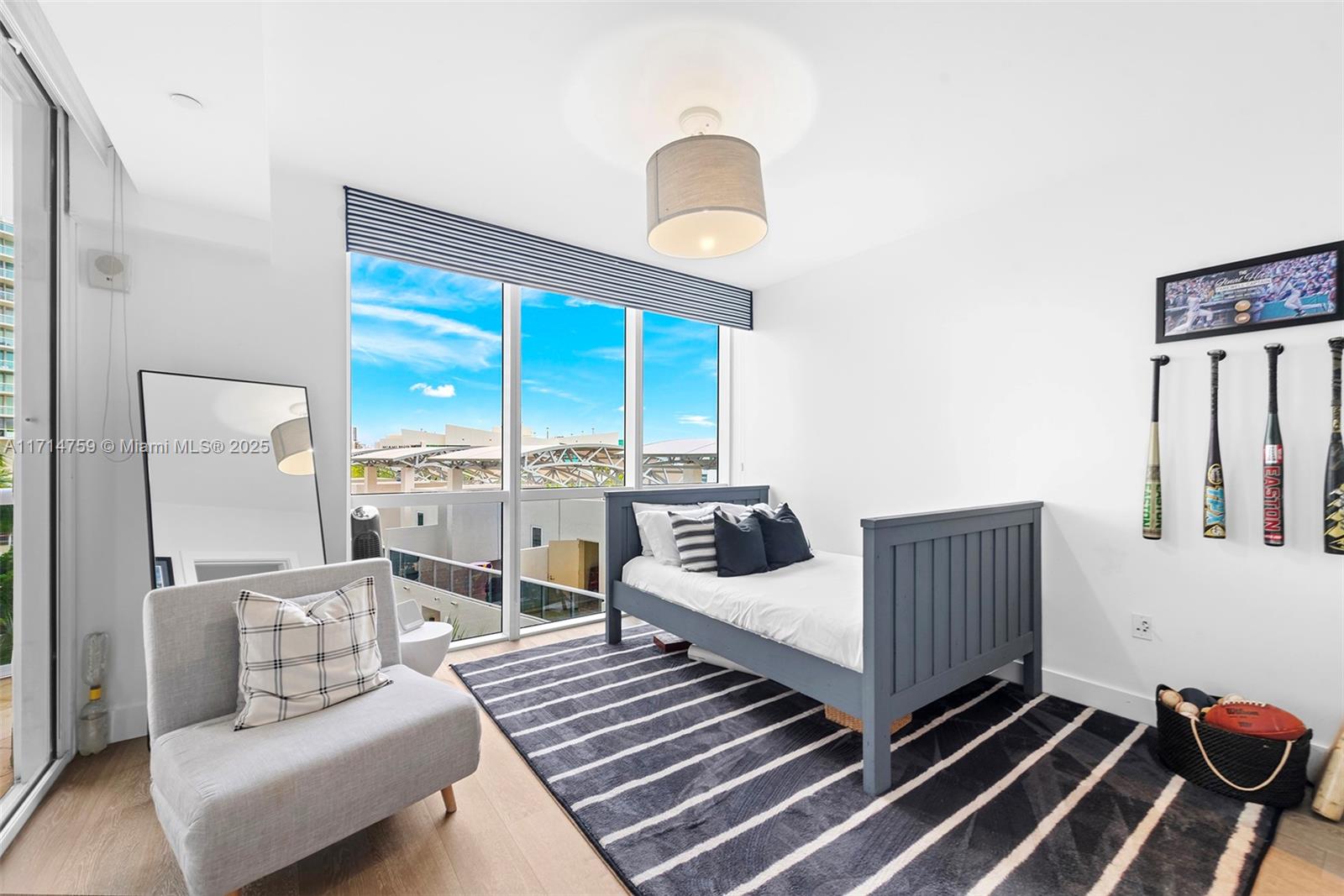 400 Alton Road, Unit 509 Miami Beach, FL 33139 - Photo 29 of 36