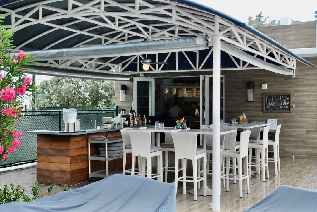 400 Alton Road, Unit 509 Miami Beach, FL 33139 - Photo 33 of 36