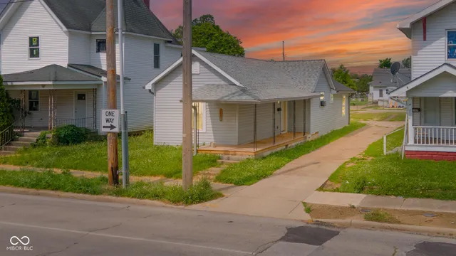 $95,000 | 2111 Central Avenue, Anderson, IN 46016