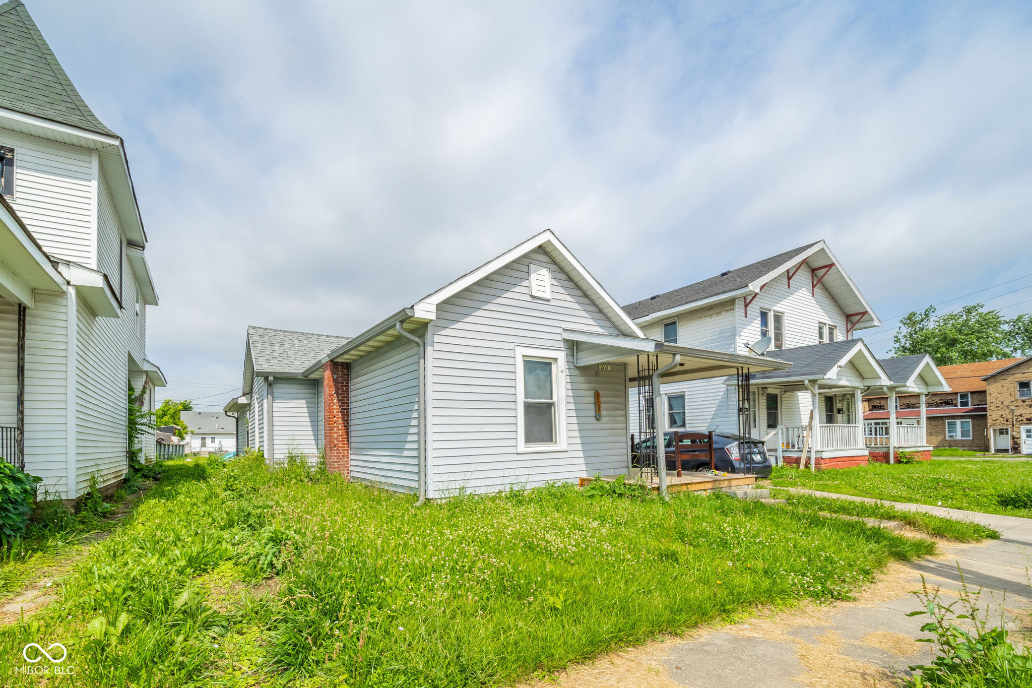2111 Central Avenue Anderson, IN 46016 - Photo 4 of 16