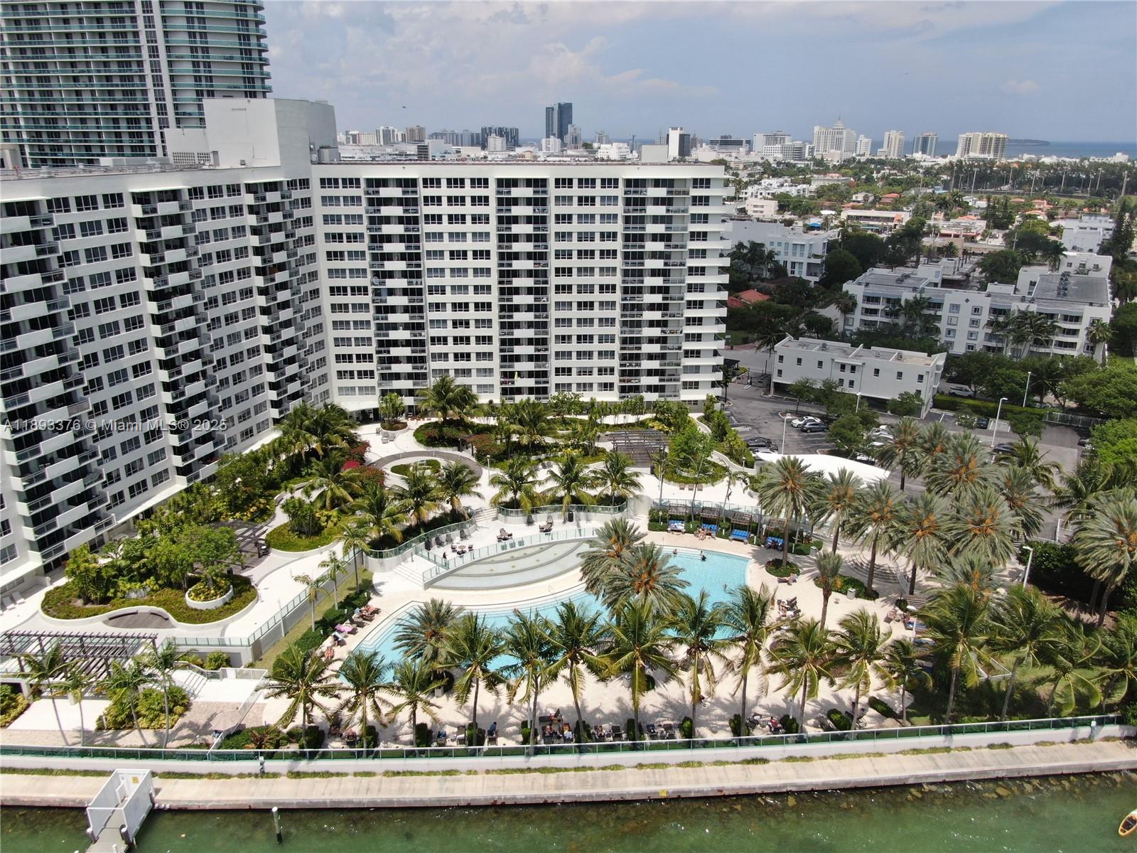 1500 Bay Road, Unit 558S Miami Beach, FL 33139 - Photo 10 of 18 an aerial view of multiple houses