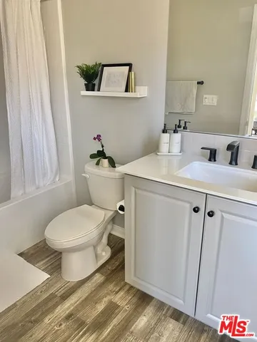 $6,200 | 713 Daniel Freeman Circle, Inglewood, CA 90301