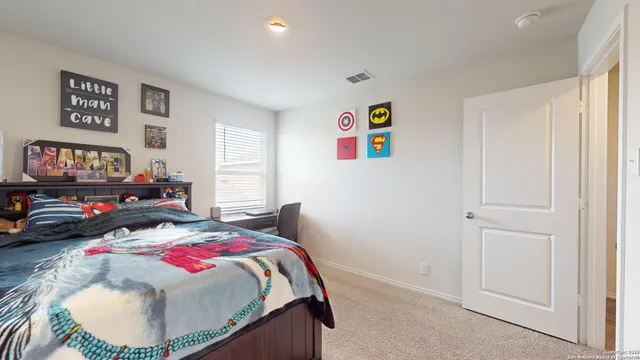 $2,400 | 4021 Lilac Path, St. Hedwig, TX 78152