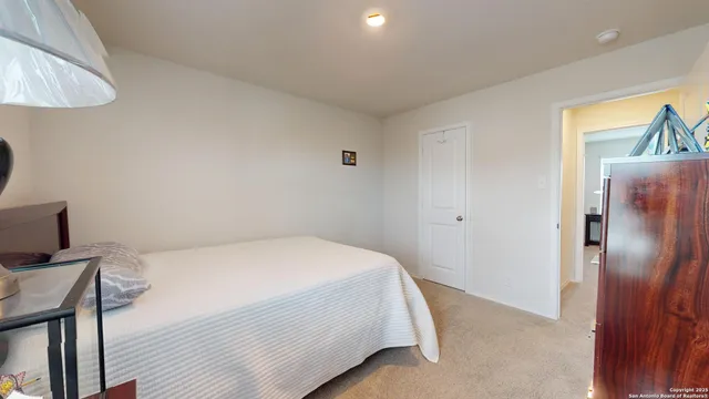 $2,400 | 4021 Lilac Path, St. Hedwig, TX 78152