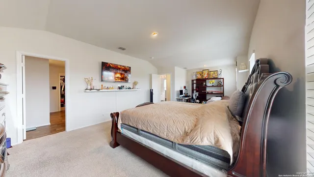 $2,400 | 4021 Lilac Path, St. Hedwig, TX 78152