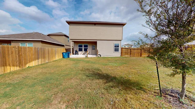 $2,400 | 4021 Lilac Path, St. Hedwig, TX 78152
