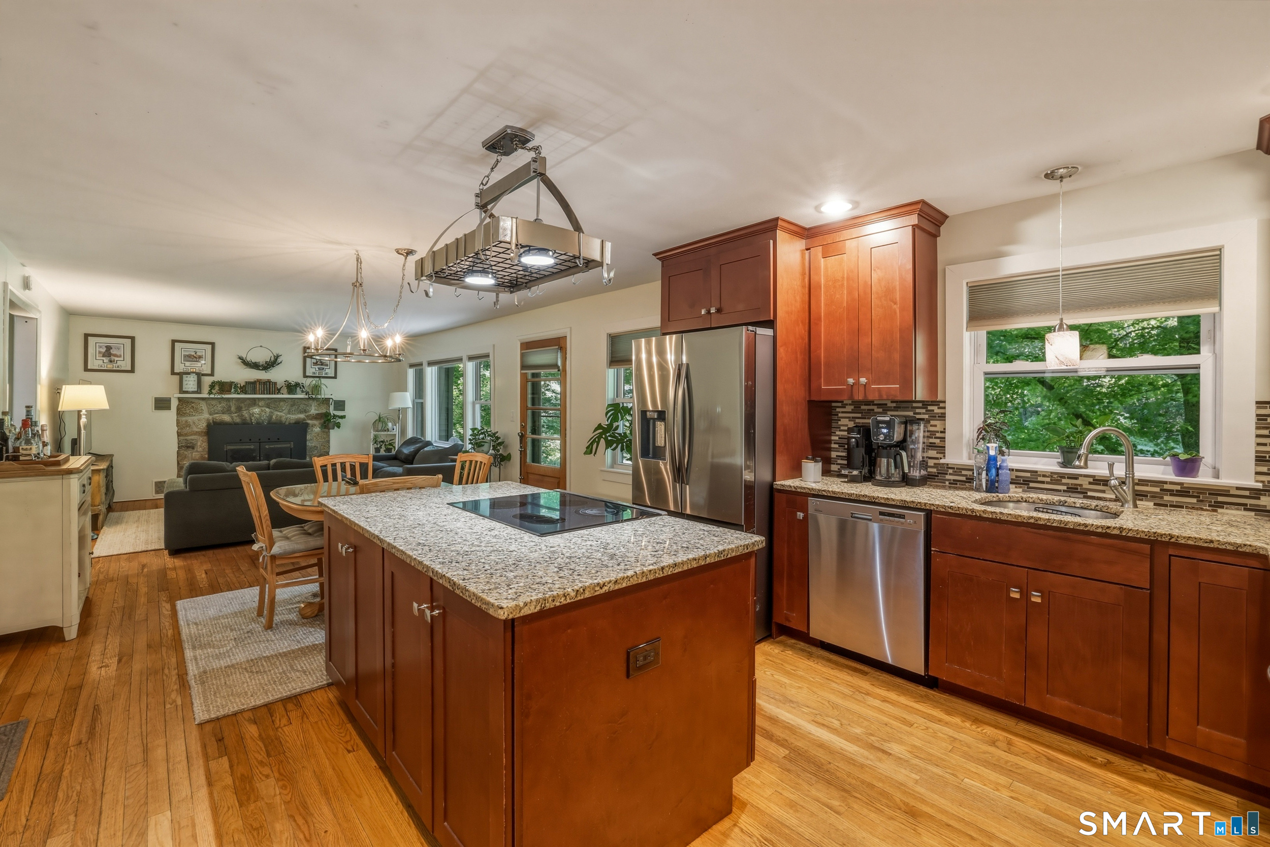451 Birch Mountain Road Manchester, CT 06040 - Photo 3 of 26