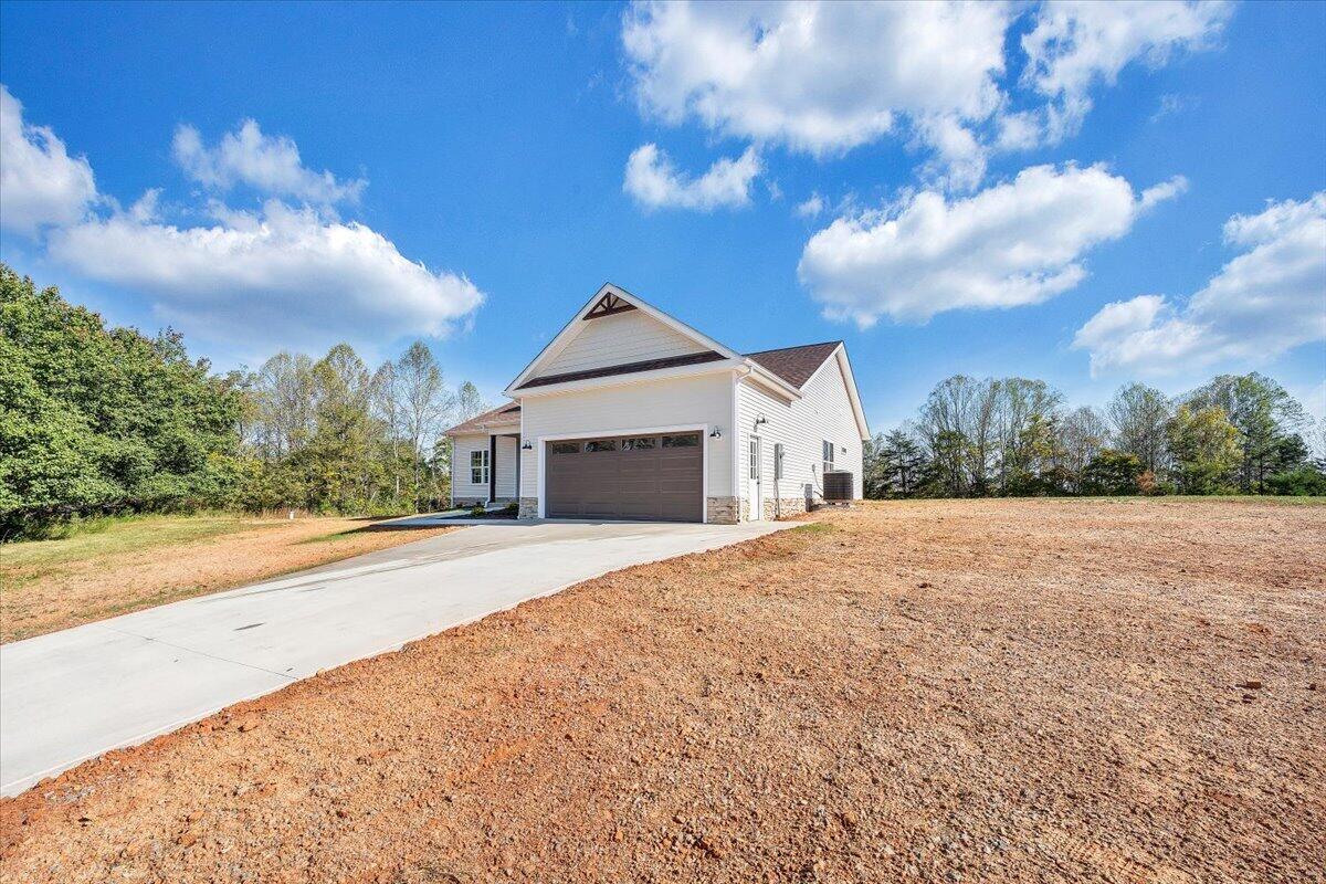 45 Summerfield Road Hardy, VA 24101 - Photo 42 of 44 42-MIB05011