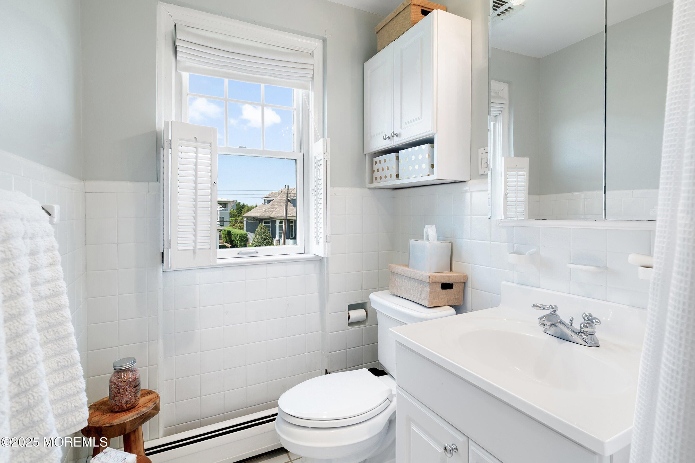 10 Howell Avenue Spring Lake, NJ 07762 - Photo 42 of 71 41-Bath 1A