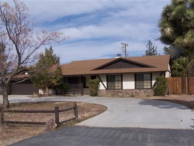 19406 Corwin Road Apple Valley, CA 92307 - Photo 1 of 1