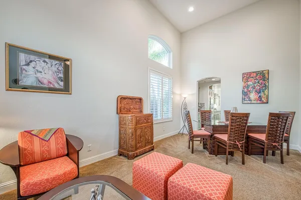 $950,000 | 10509 North Sierra Vista Avenue, Fresno, CA 93730