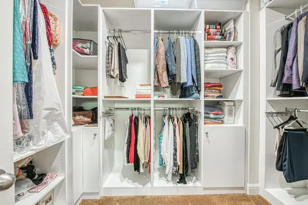 $950,000 | 10509 North Sierra Vista Avenue, Fresno, CA 93730