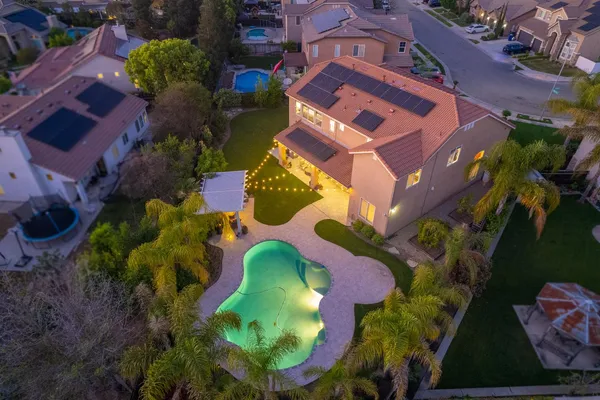 $950,000 | 10509 North Sierra Vista Avenue, Fresno, CA 93730