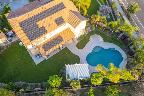 $950,000 | 10509 North Sierra Vista Avenue, Fresno, CA 93730