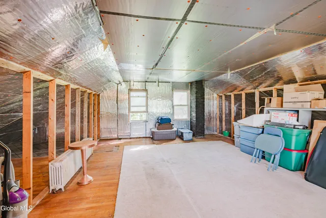 $265,000 | 512 3rd Ave Extension, East Greenbush, NY 12144