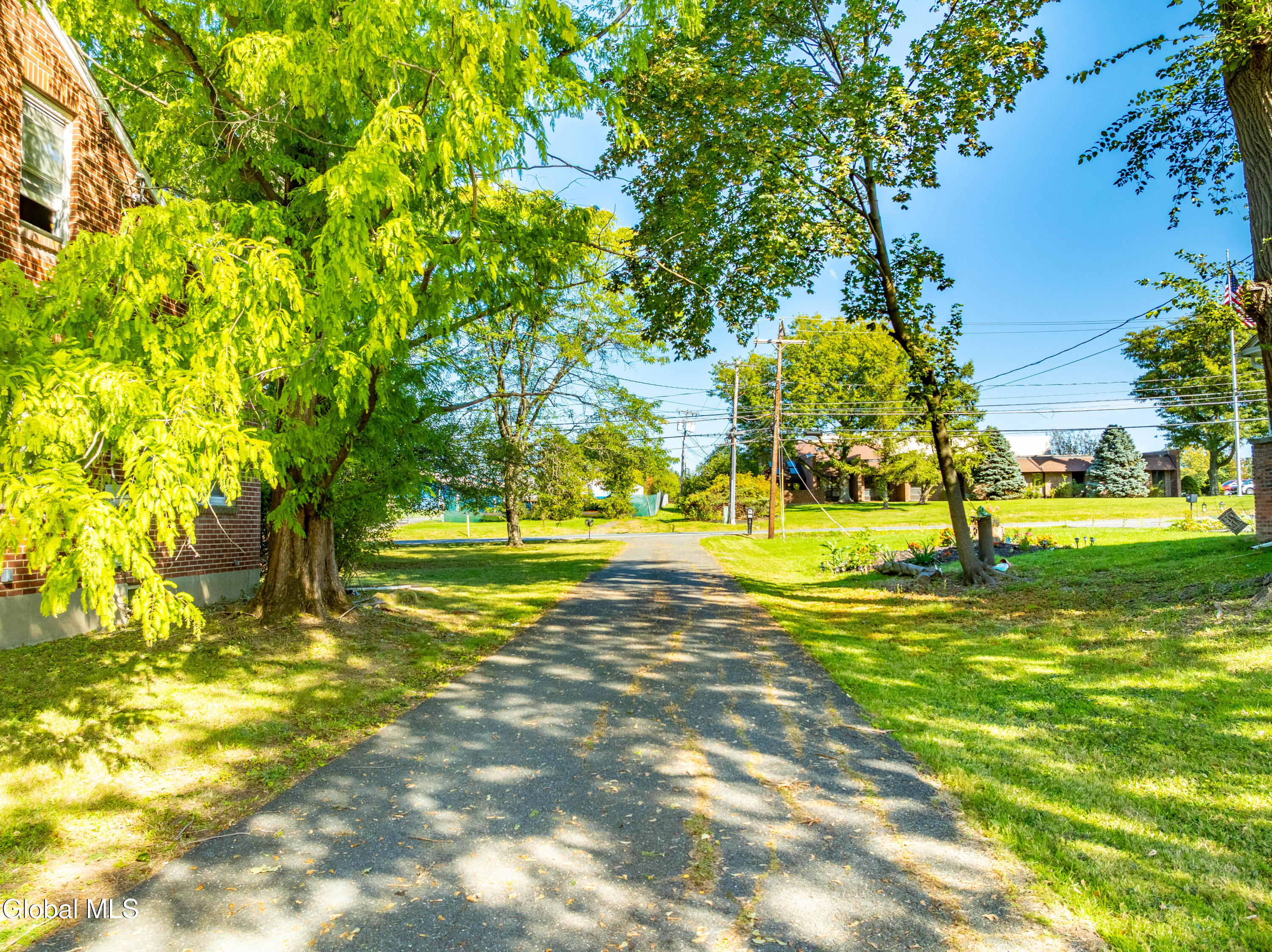 512 3rd Ave Extension East Greenbush, NY 12144 - Photo 22 of 25 34