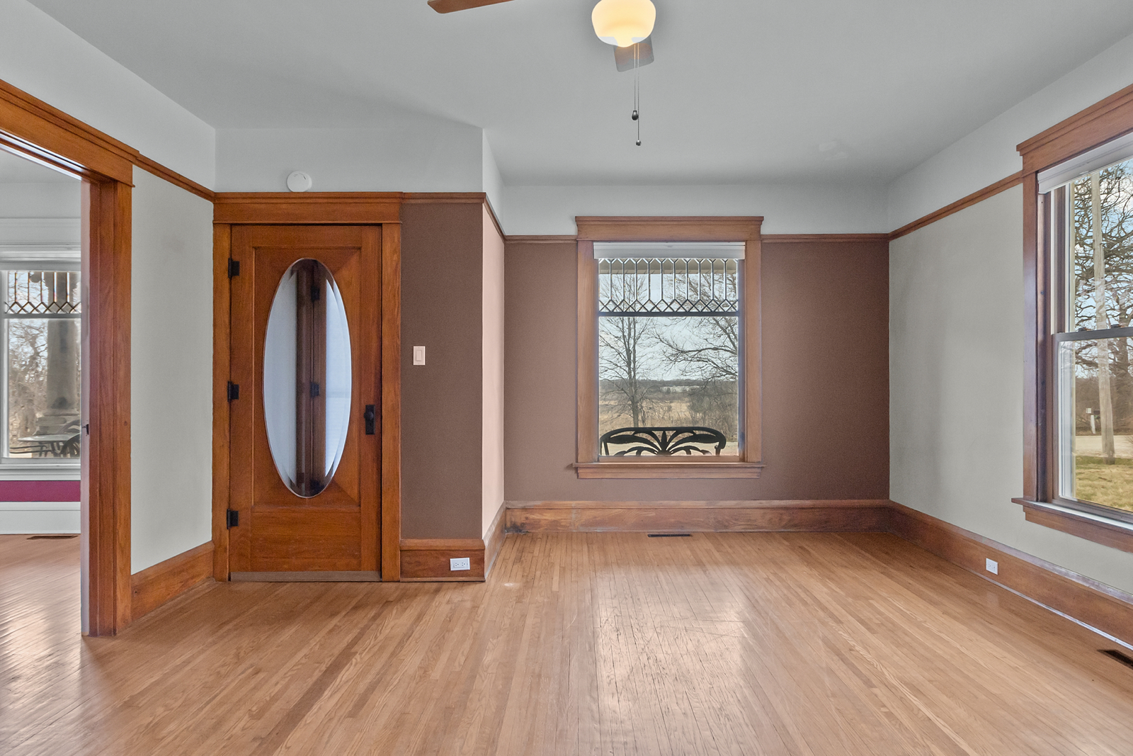 6217 Broadway Road Richmond, IL 60071 - Photo 7 of 38 Gallery Image 7