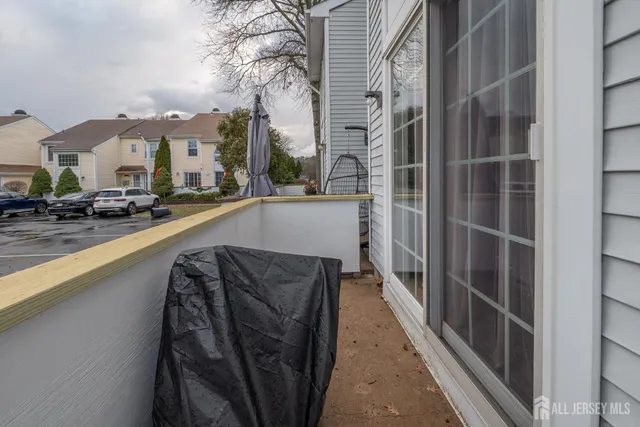 $475,000 | 23 Borelle Square, Parlin, NJ 08859