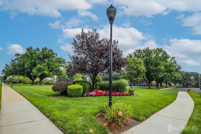 $475,000 | 23 Borelle Square, Parlin, NJ 08859