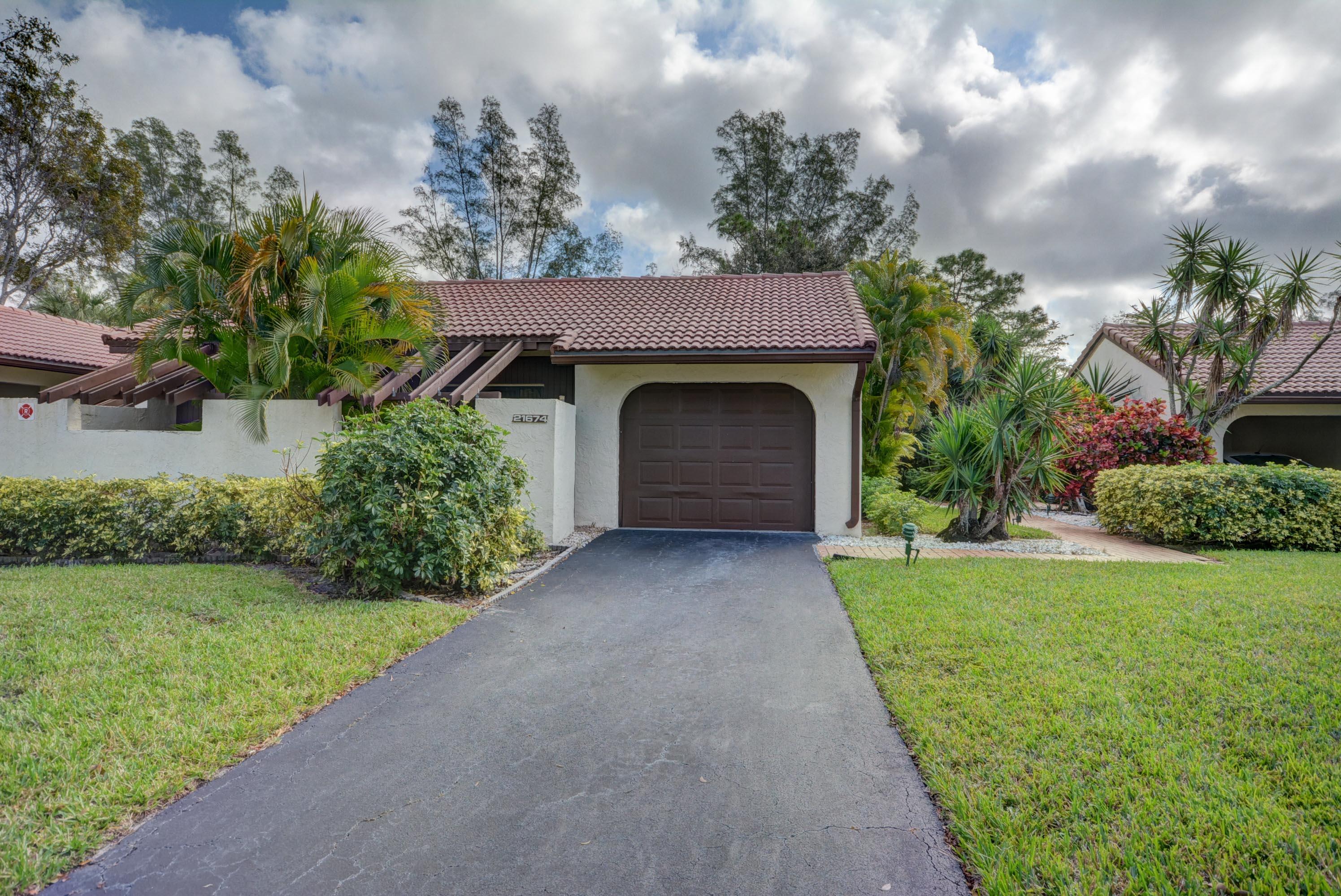 21674 Arriba Real, Unit 42B Boca Raton, FL 33433 - Photo 2 of 37 KP 21674 Arriba Real-2