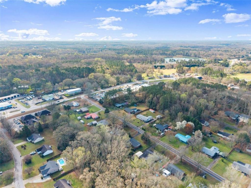 114 Duke Street Jefferson, GA 30549 - Photo 45 of 46 a view of a city
