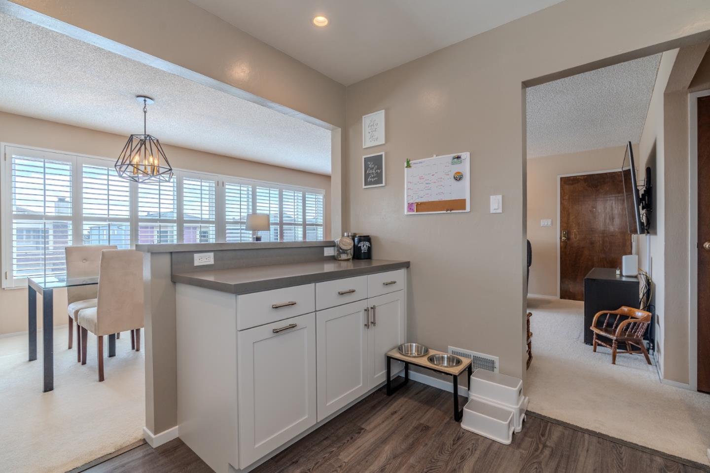 42 Eastridge Circle Pacifica, CA 94044 - Photo 17 of 33 a en suite bathroom with a sink and a mirror