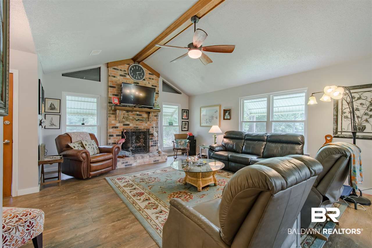 10705 County Road 83 Elberta, AL 36530 - Photo 14 of 38
