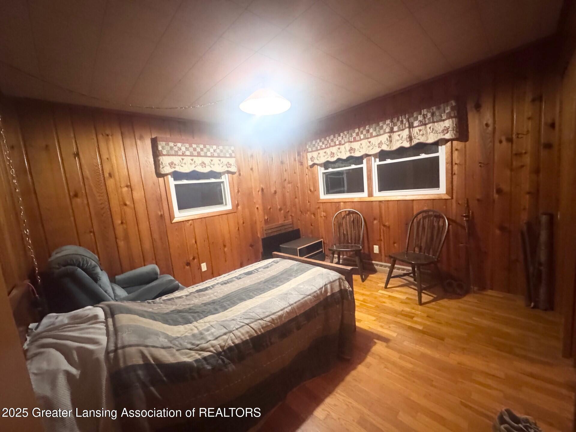 12333 Brown Road Eaton Rapids, MI 48827 - Photo 8 of 20 thumbnail_IMG_0999