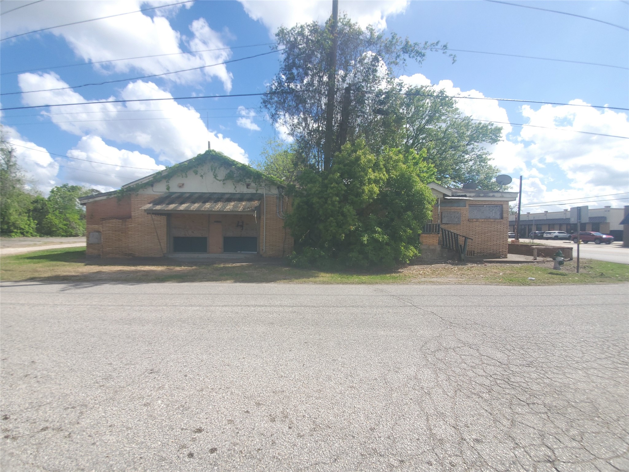 708 North Velasco Street, Unit N Angleton, TX 77515 - Photo 11 of 13