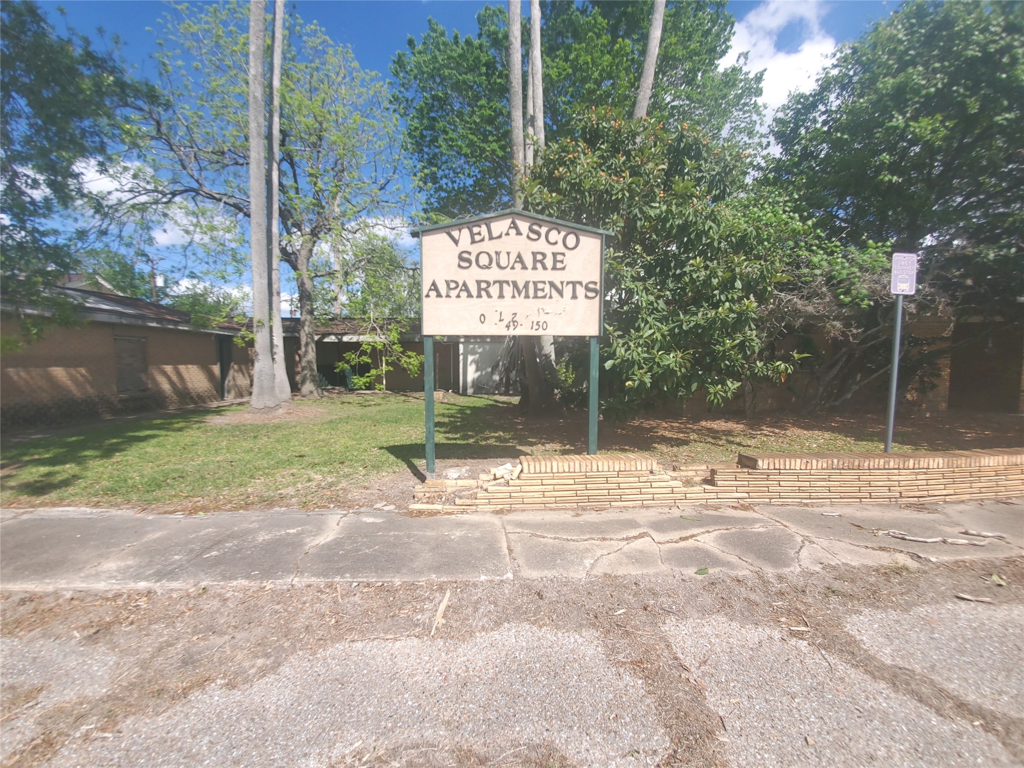 708 North Velasco Street, Unit N Angleton, TX 77515 - Photo 2 of 13