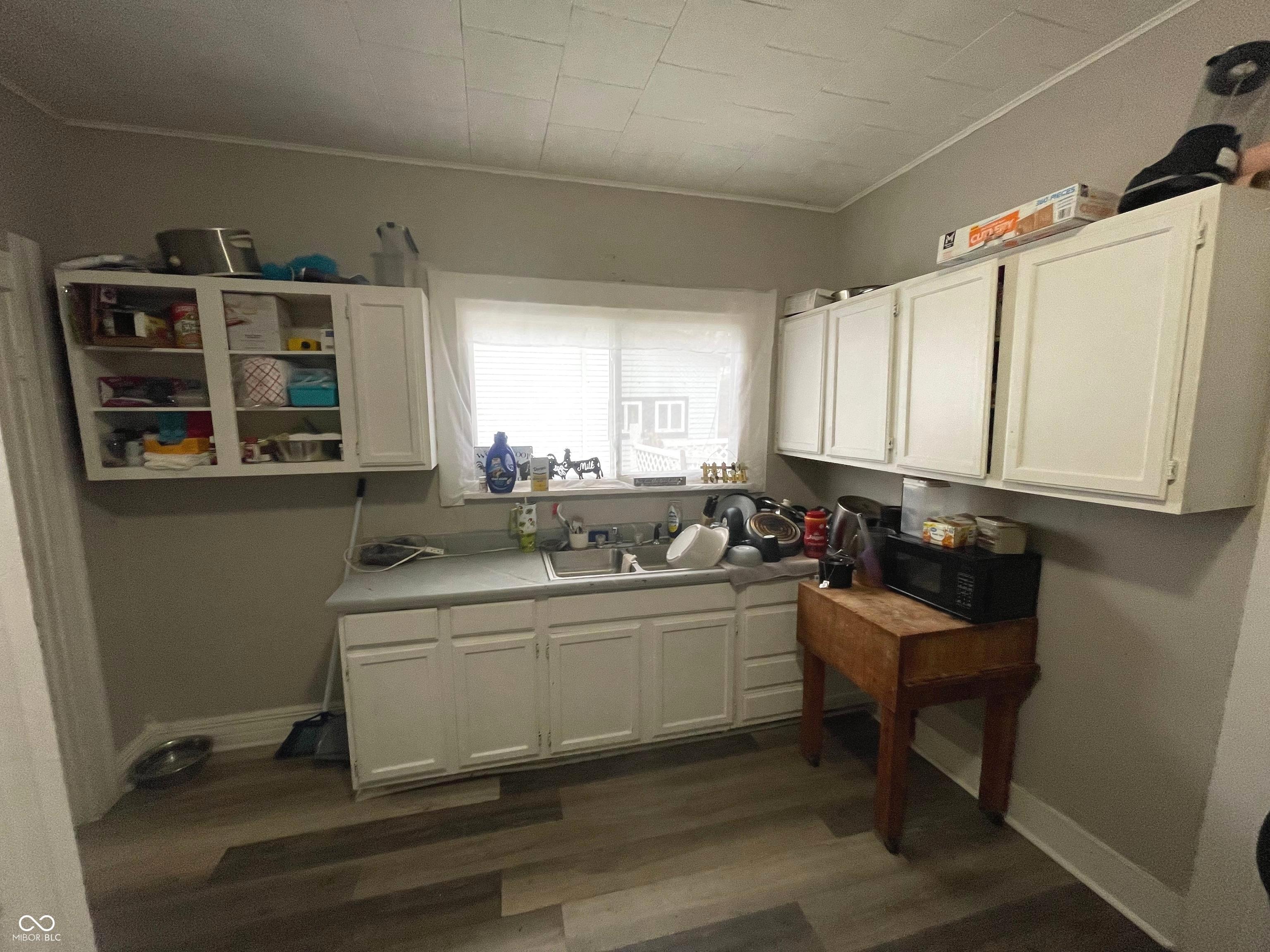 931 West 3rd Street Anderson, IN 46016 - Photo 7 of 14