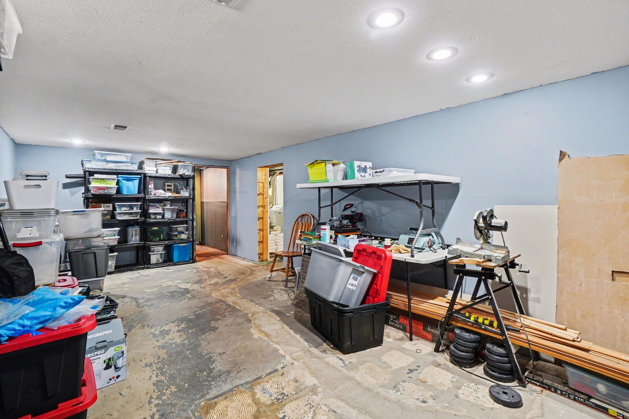 1950 Ora Street Muskegon, MI 49445 - Photo 22 of 28 020_file_1047