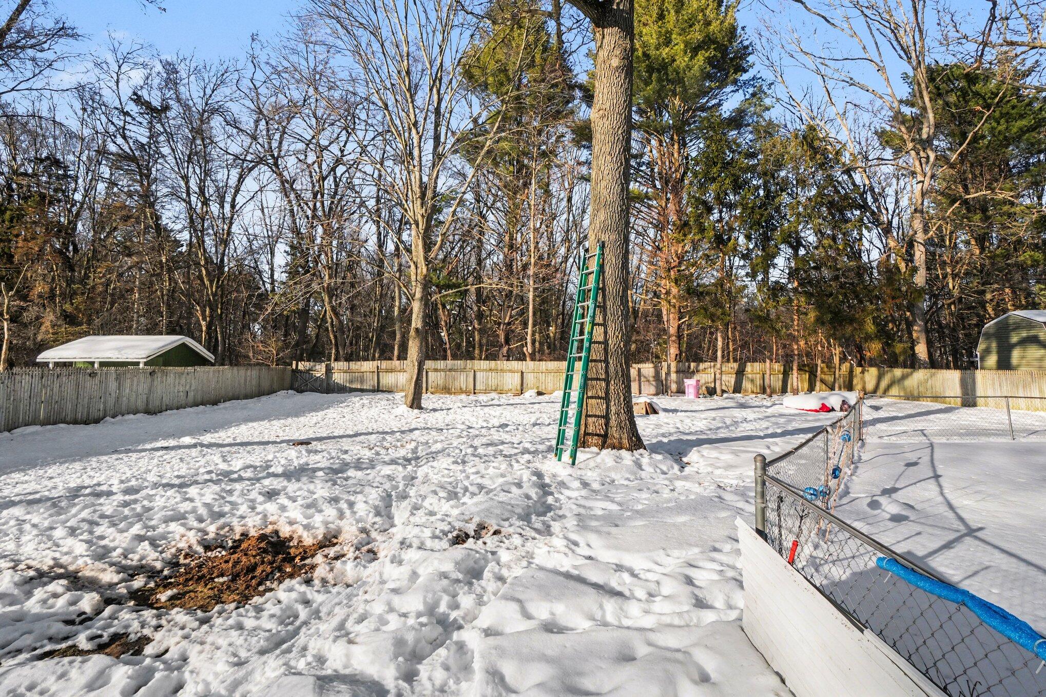 1950 Ora Street Muskegon, MI 49445 - Photo 5 of 28 024_file_1419