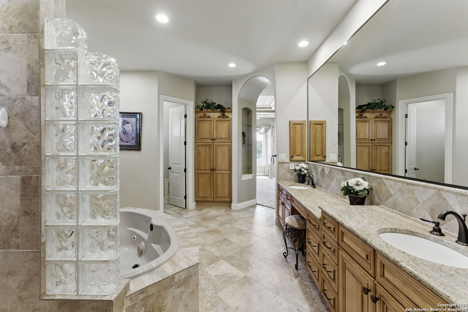 211 Macaw Lane Spring Branch, TX 78070 - Photo 25 of 85